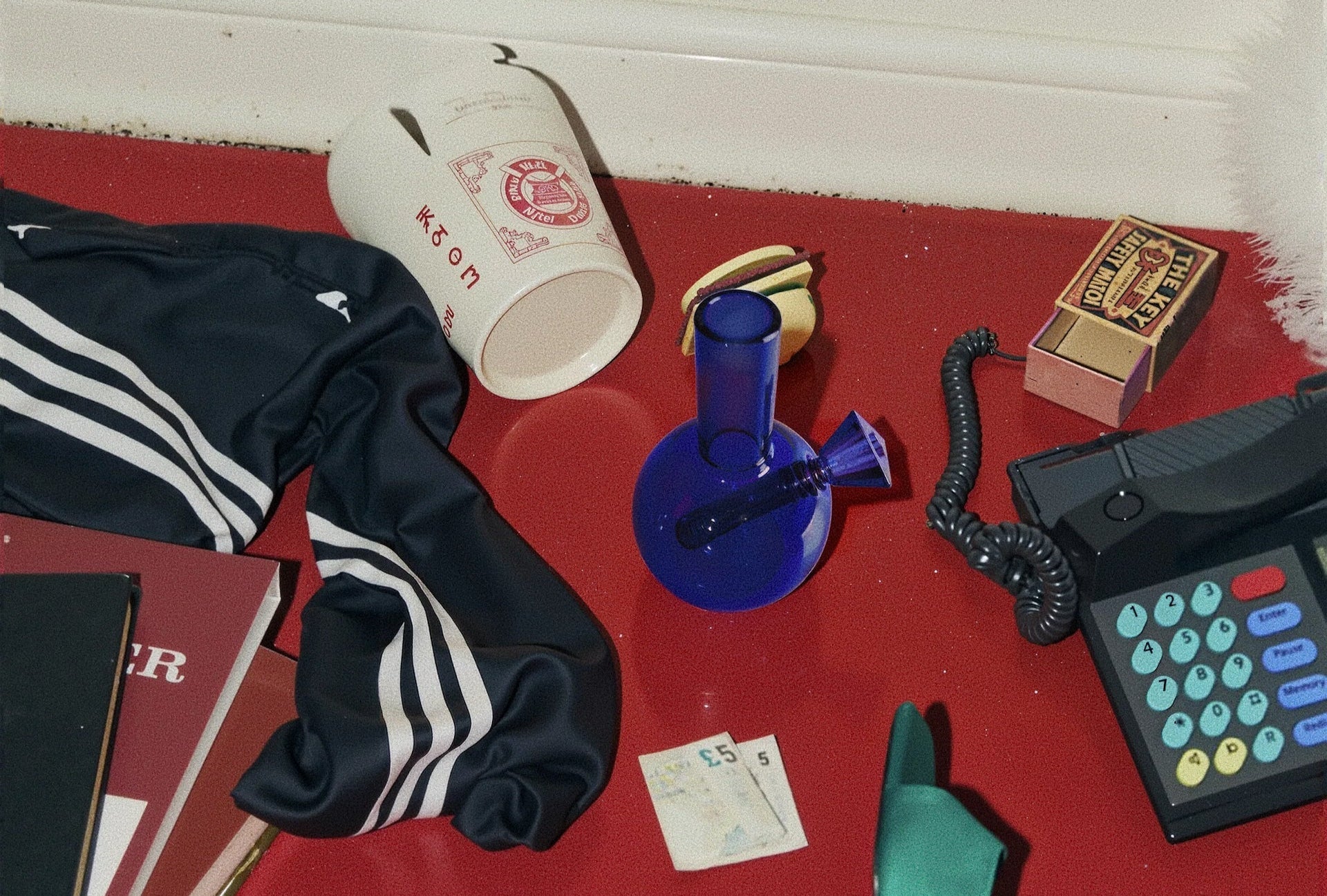 Loke Glass aesthetic strain pairing imagery