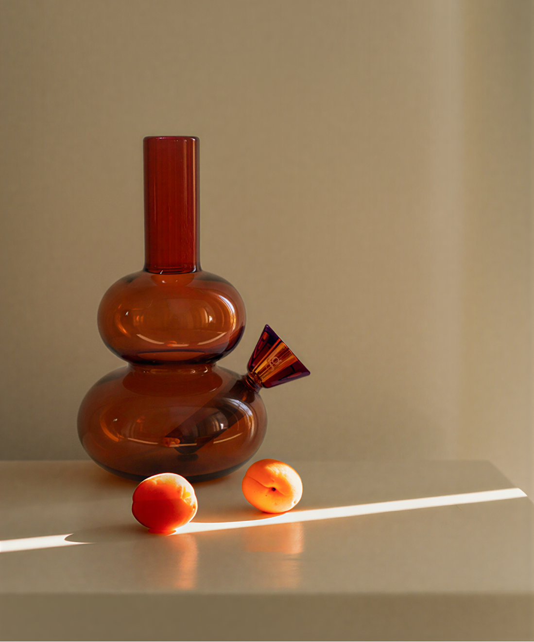 loke glass lilah in amber