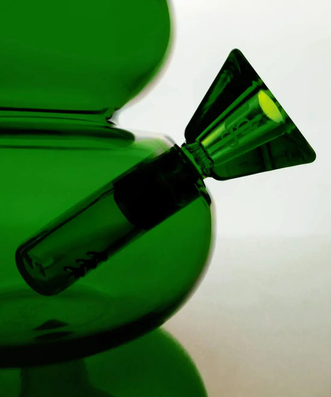 Lilah - Green Loke Glass